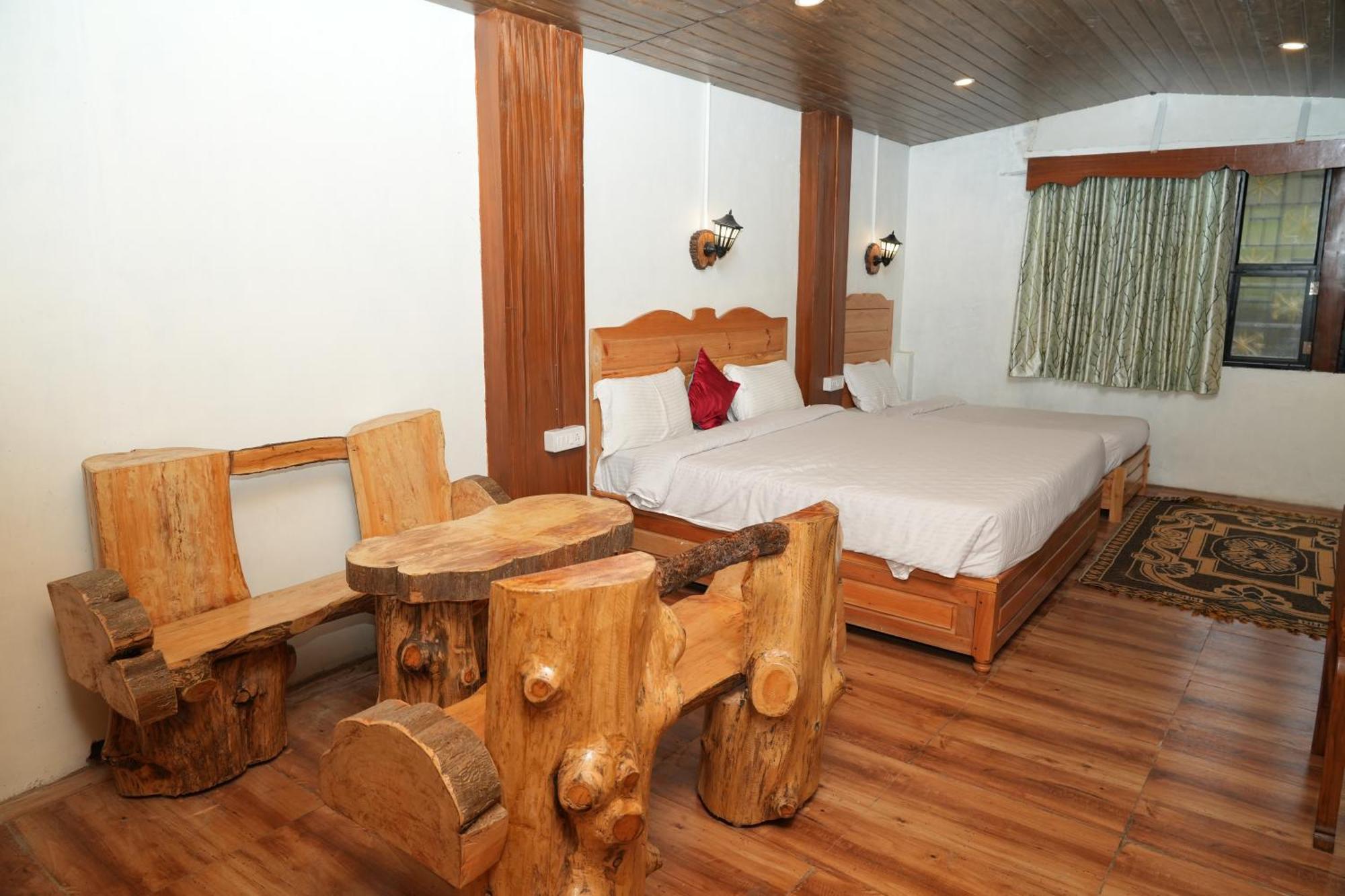 Vetrivel International By Brown Tree Resorts Kodaikanal Dış mekan fotoğraf