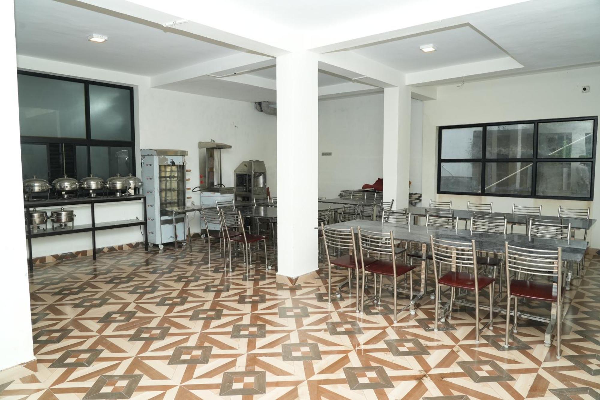 Vetrivel International By Brown Tree Resorts Kodaikanal Dış mekan fotoğraf